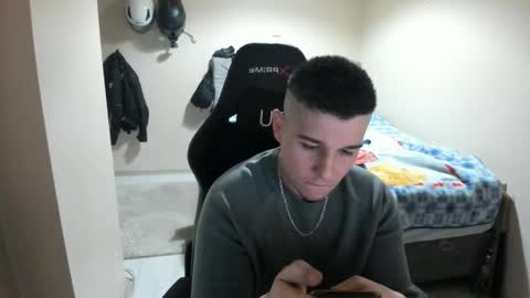 Snapshot of ulxer chatting on 5, 2, 2026 hi im mike tyson - online show from 5, 2, 2026