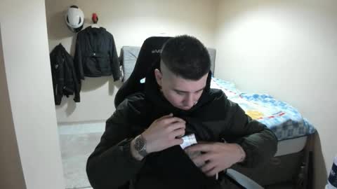 Snapshot of ulxer chatting on 13, 2, 2026 hi im mike tyson - online show from 13, 2, 2026