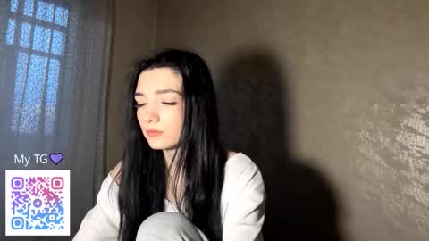 Isobelle lisi online show from 15, 1, 2026