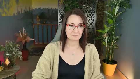 UnaTera online show from 4, 11, 2025