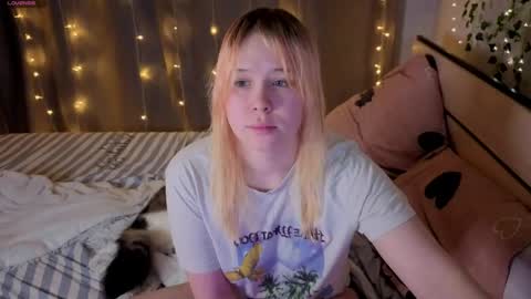 unburntkatniss online show from 13, 4, 2026