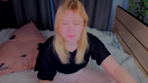 unburntkatniss online show from 22, 5, 2026