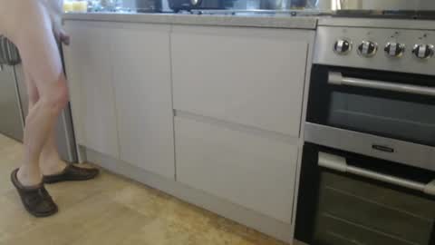 Uncle online show from 3, 12, 2024