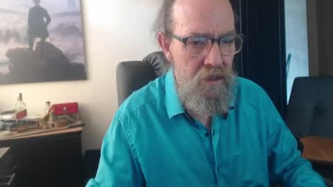 Uncle Hottie online show from 28, 6, 2026