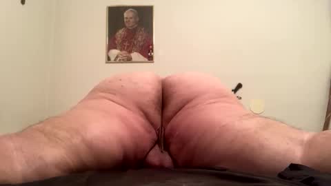 Hairy Sally online show from 23, 10, 2025