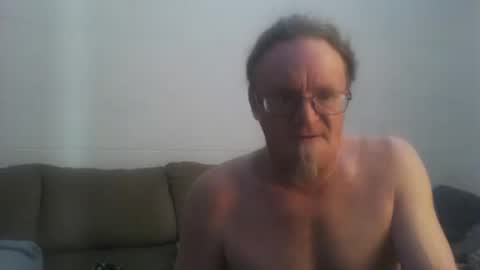 unclemuff online show from 2, 12, 2025