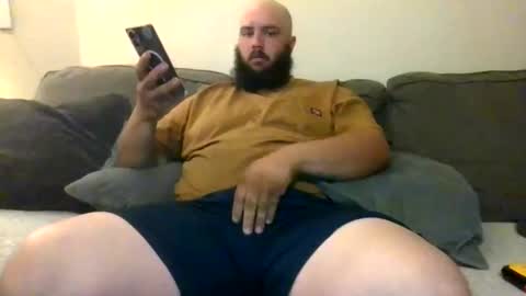 Snapshot of uncutbluecollarcock chatting on 1, 4, 2026 Uncut Rod online show from 1, 4, 2026