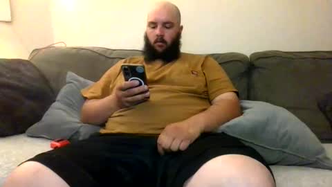 Snapshot of uncutbluecollarcock chatting on 11, 4, 2026 Uncut Rod online show from 11, 4, 2026