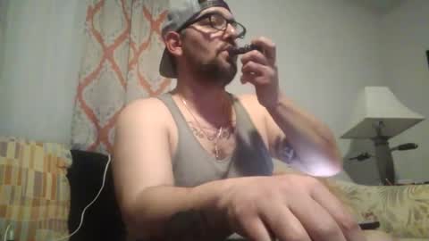 Snapshot of uncutfun8 chatting on 1, 3, 2025 Thick uncut Greek online show from 1, 3, 2025