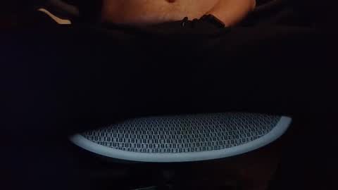 Under the desk online show from 15, 12, 2025