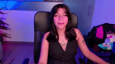 UnderBaby online show from 4, 10, 2025