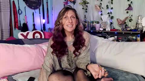 Unforgettable138- Thankful to be Thankful Thanksgiving Broadcast Tonight xo online show from 12, 1, 2026