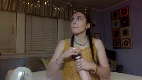 Snapshot of unicornfairy55 chatting on 27, 9, 2025 Lola Moonstone online show from 27, 9, 2025