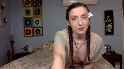 Snapshot of unicornfairy55 chatting on 8, 11, 2025 Lola Moonstone online show from 8, 11, 2025