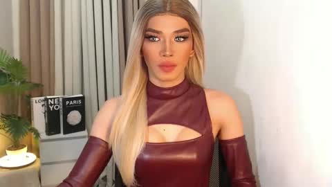 Miss Andrea online show from 10, 10, 2025