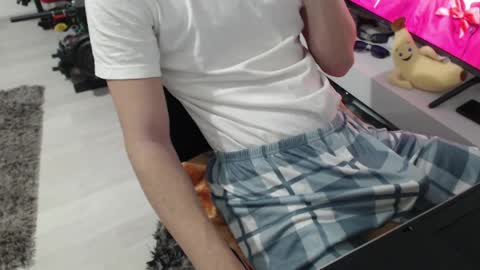 Snapshot of uniqueboy22 chatting on 22, 4, 2026 uniqueboy22 online show from 22, 4, 2026