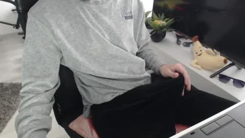 Snapshot of uniqueboy22 chatting on 13, 5, 2026 uniqueboy22 online show from 13, 5, 2026