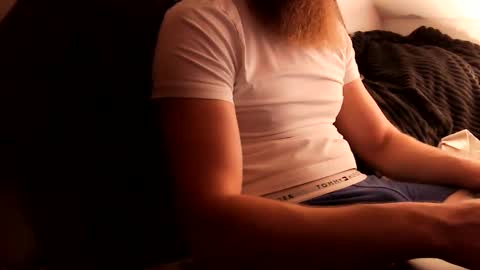 unknownbeard89 online show from 21, 2, 2025