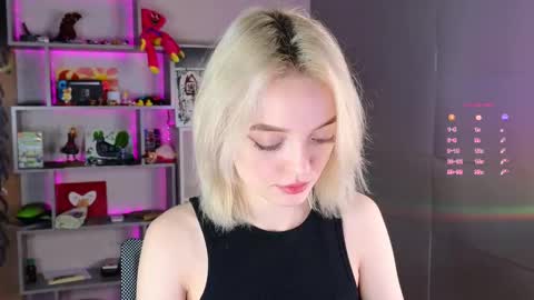 ShizukaShizuSHIZ online show from 12, 9, 2025