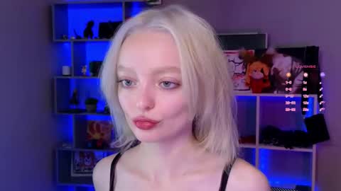 ShizukaShizuSHIZ online show from 20, 9, 2025