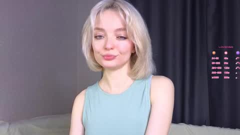 ShizukaShizuSHIZ online show from 14, 10, 2025