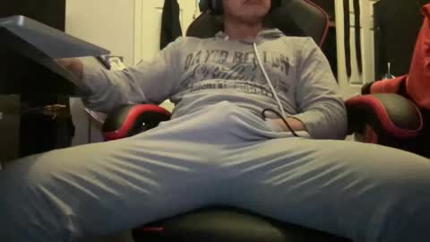 Snapshot of unlobitooenwallstreet chatting on 27, 12, 2024 unlobitooenwallstreet online show from 27, 12, 2024