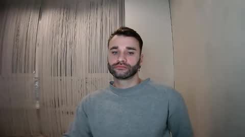 Snapshot of unnknow2024 chatting on 16, 10, 2025 SlavaVibes online show from 16, 10, 2025