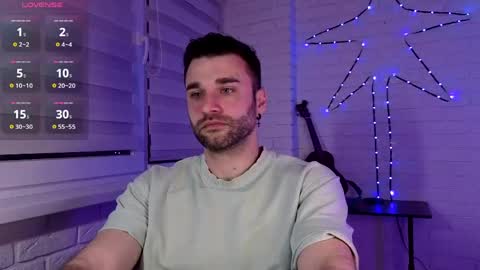 Snapshot of unnknow2024 chatting on 19, 5, 2026 SlavaVibes online show from 19, 5, 2026