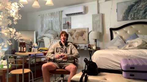 Stepbro online show from 3, 2, 2025
