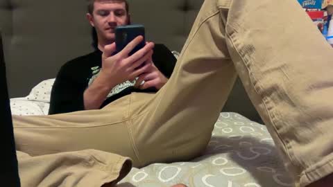 Stepbro online show from 6, 3, 2025