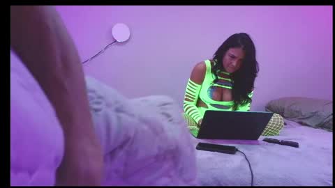 upallnight3654 online show from 15, 5, 2026