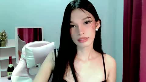 ur_asianbabexxx online show from 14, 1, 2026