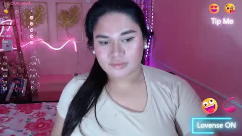 Snapshot of ur_baby_rebbecca chatting on 6, 1, 2025 SINGLE online show from 6, 1, 2025
