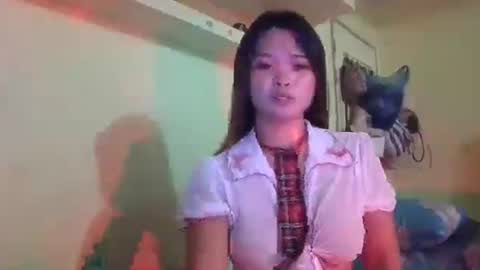 Snapshot of ur_cristal chatting on 19, 7, 2026 ur_cristal online show from 19, 7, 2026