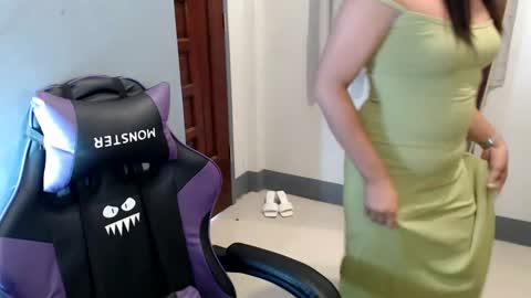 Vee online show from 8, 1, 2025