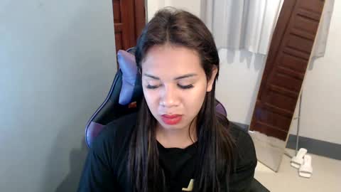 Vee online show from 10, 1, 2025