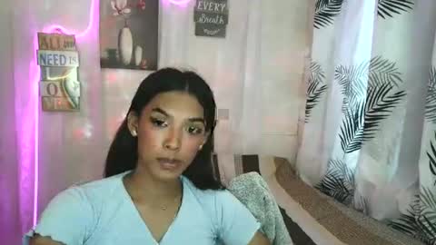 ur_dazzlingmorenaxx online show from 2, 5, 2026