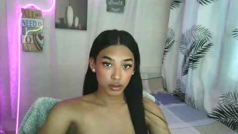 ur_dazzlingmorenaxx online show from 12, 5, 2026