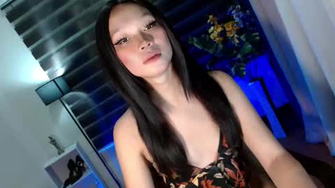 Saina Gonzales online show from 20, 9, 2025