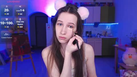 Snapshot of ur_kitty__ chatting on 5, 4, 2026 Lera online show from 5, 4, 2026