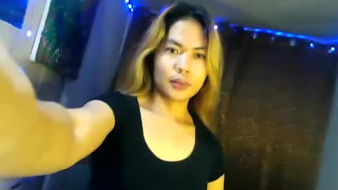 Snapshot of ur_perfectgirlmsa chatting on 8, 1, 2025 Ms. A lets go pass or pvt show online show from 8, 1, 2025