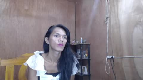 Ur Lovely Pricious online show from 11, 5, 2026