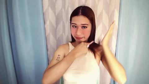 ur_rianlover online show from 2, 11, 2025