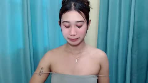 ur_rianlover online show from 3, 12, 2025