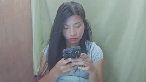 ur_sassy_ella27 online show from 10, 2, 2026