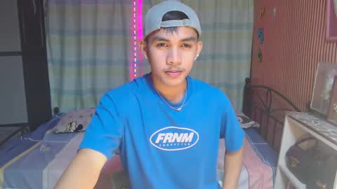 ur_shan21 online show from 6, 1, 2026