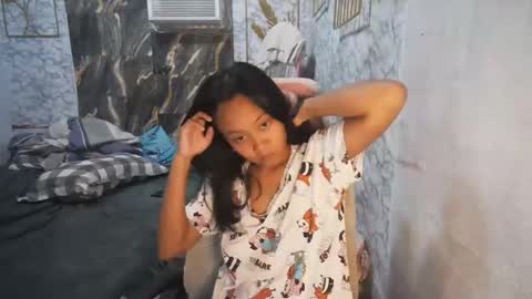 Snapshot of urasian_cherrymae chatting on 6, 4, 2026 im yyour princess cherry online show from 6, 4, 2026