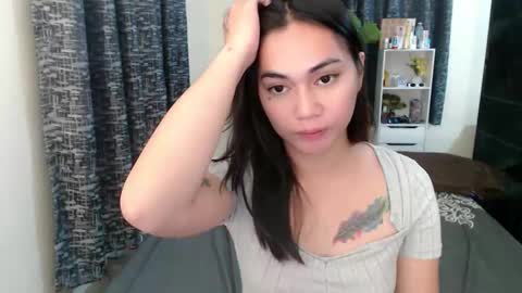 Snapshot of urasian_erica chatting on 9, 5, 2026 urasian_erica online show from 9, 5, 2026