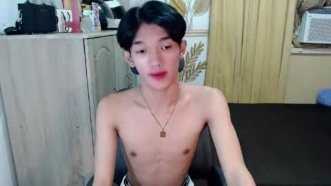 Snapshot of urasian_john20 chatting on 8, 7, 2026 urasian_john20 online show from 8, 7, 2026