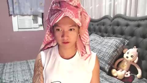 NEWRA  ALLISON online show from 24, 3, 2026